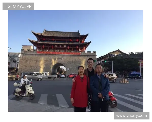 大年初二夜连夺两金冲四金点